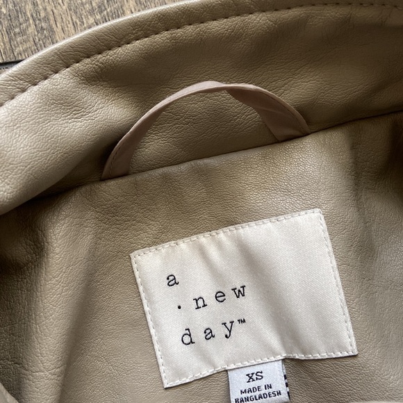 A New Day Anorak Faux Leather Frontier Brown Jacket - Picture 12 of 16